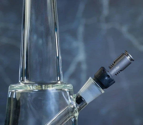 Adaptador para Bong The Bonger 10/14 mm Negro y Verde - Dynavap - vista 3